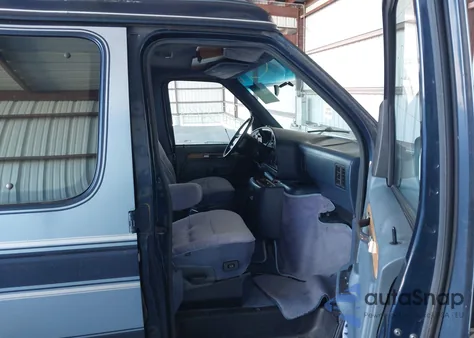 1992 Ford Econoline E150 Van from USA, damaged, VIN 1FDEE14H1NHB05714